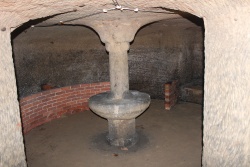 20190728NottinghamCaves_02.jpg