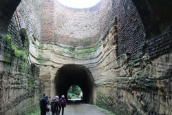 20190728NottinghamCaves_04.jpg