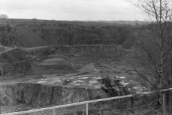 1978-BCGS-April16-NewhurstQuarry-3.jpg 1978-BCGS-April16-NewhurstQuarry-3.jpg